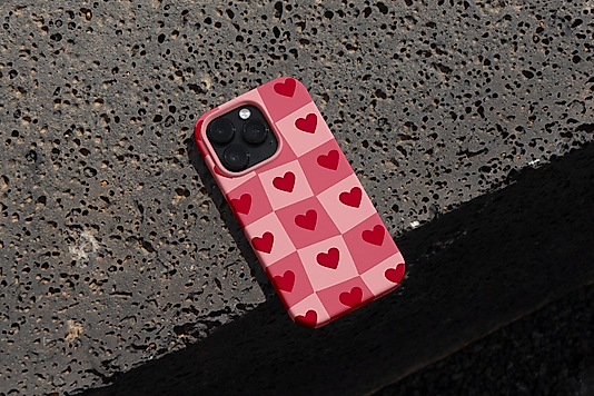 iPhone Özel Tasarım Lansman Telefon Kılıfı – Renkli ve Şık Koruma