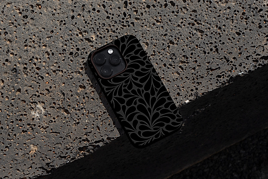 iPhone Özel Tasarım Lansman Telefon Kılıfı – Renkli ve Şık Koruma