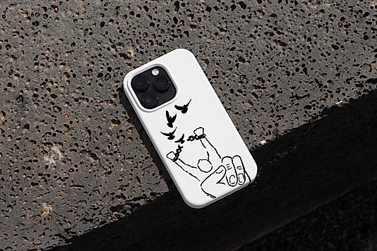 iPhone Özel Tasarım Lansman Telefon Kılıfı – Renkli ve Şık Koruma